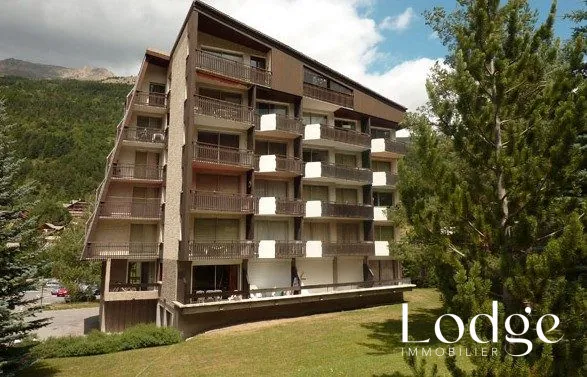 Appartement T2 avec terrasse à Serre-Chevalier 1400, proche des pistes 