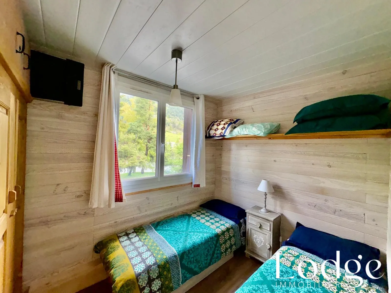 Appartement T2 avec terrasse à Serre-Chevalier 1400, proche des pistes 
