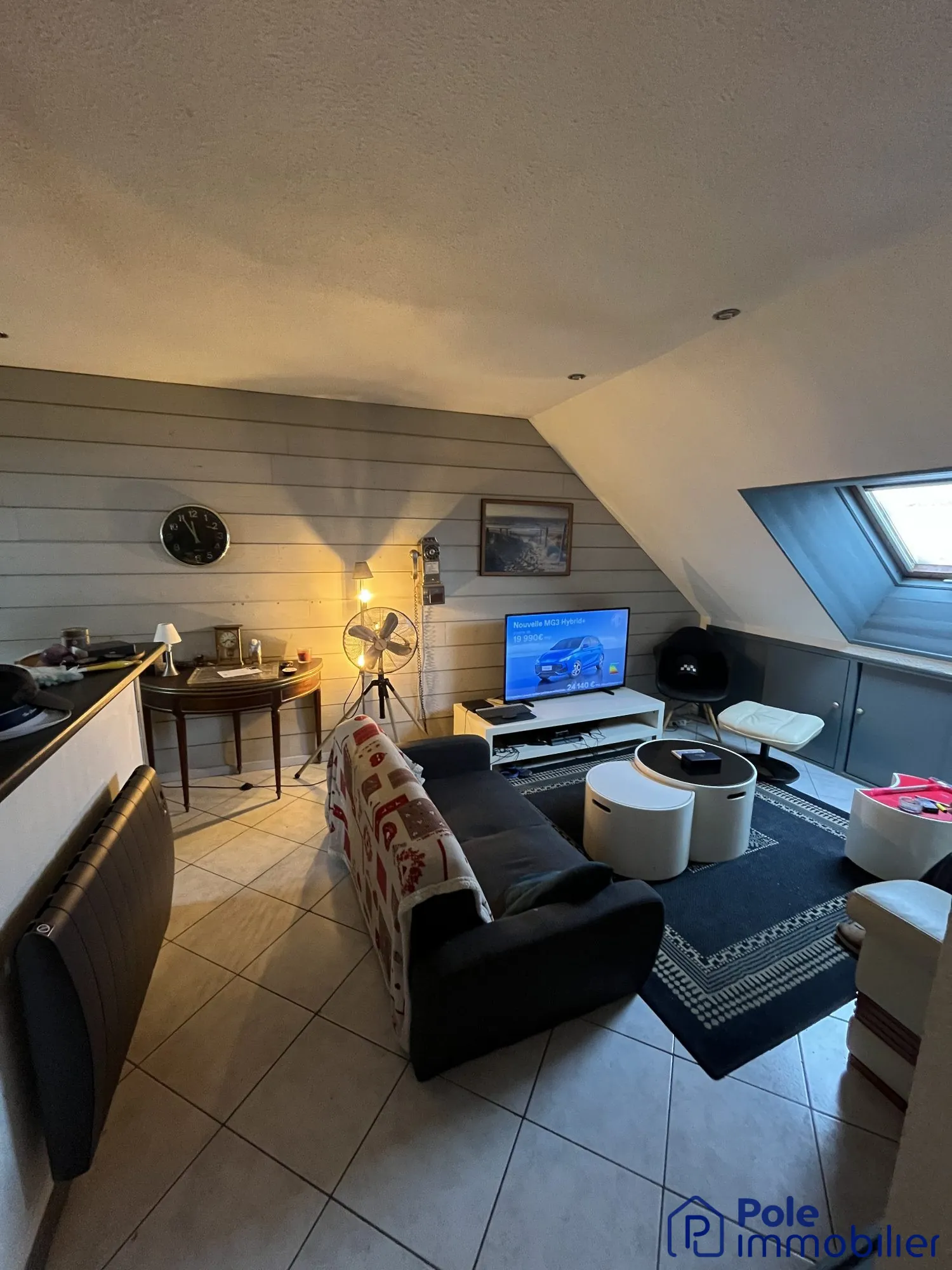 F2-Caen-Séjour À Vendre à Caen : Charmant F2 de 33,37 m² sans travaux 