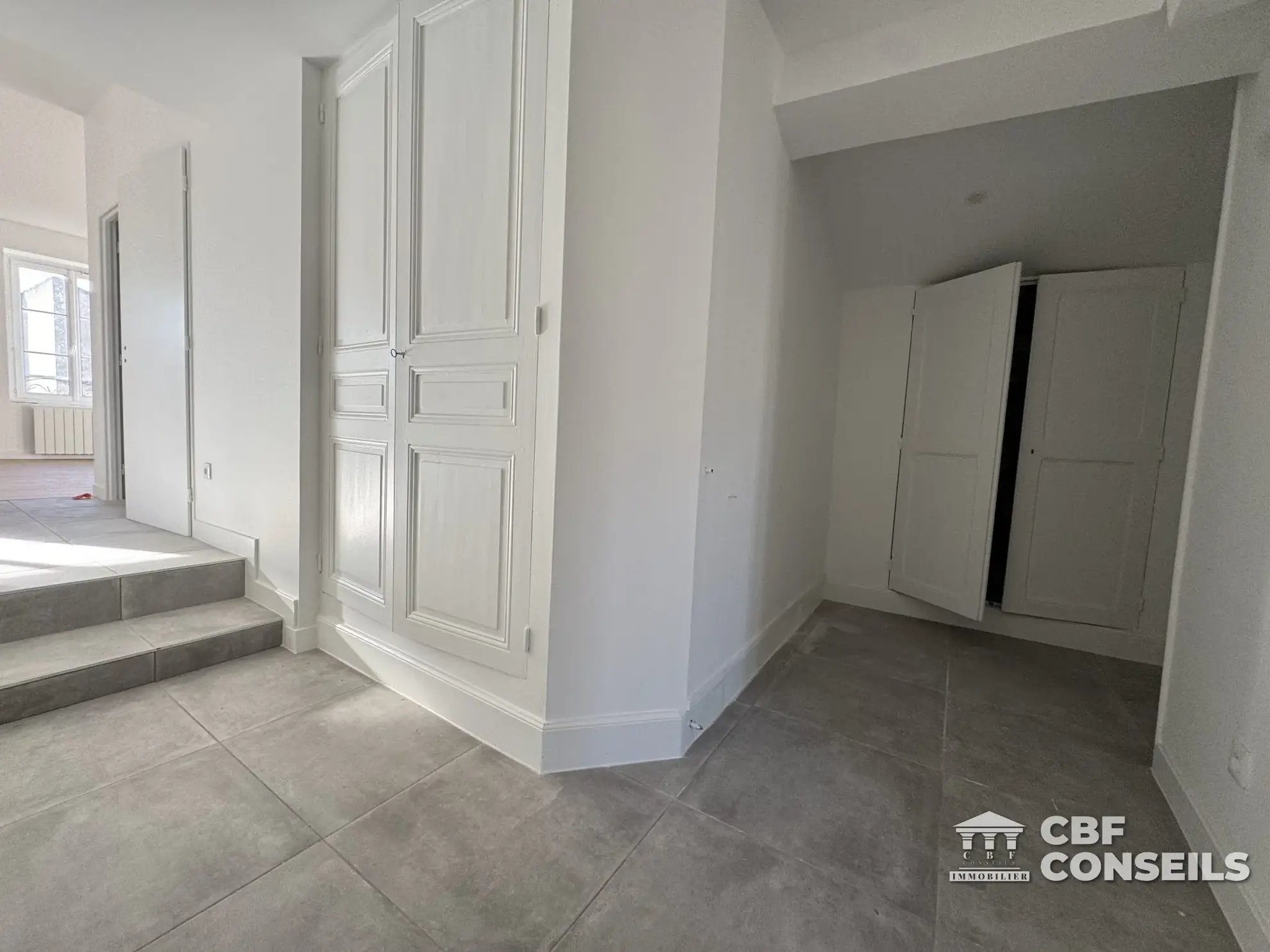 Appartement T3 rénové à Riom (63200), centre-ville avec vue et potentiel d'aménagement 