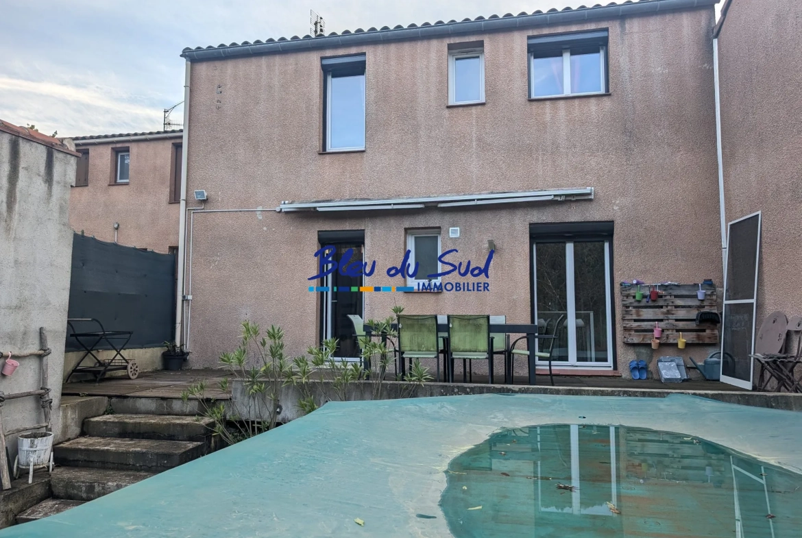 Charmante maison mitoyenne avec jardin, piscine et vue montagne à Vernet-les-Bains 