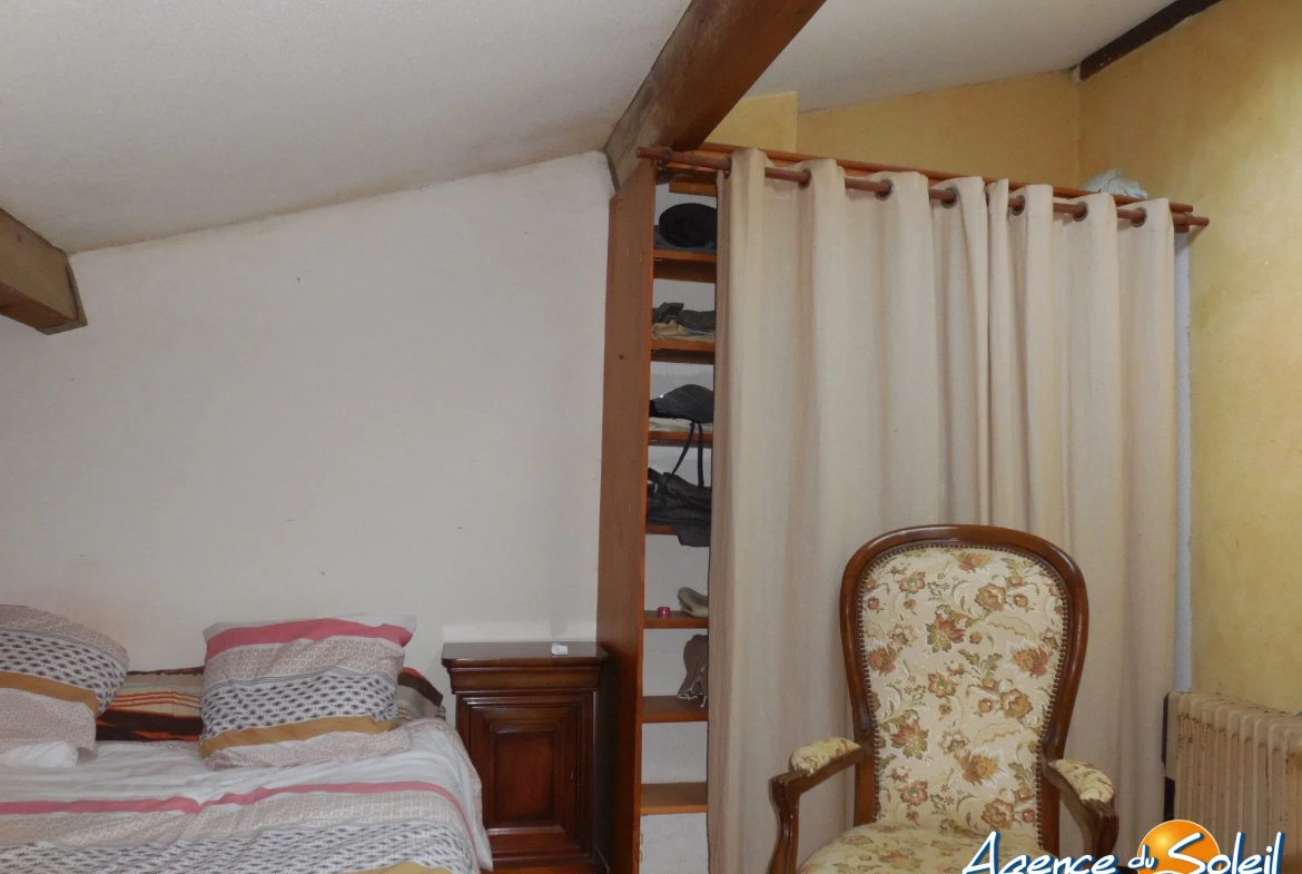 Pavillon sécurisé de 25 m² loué avec cour à Port-la-Nouvelle 