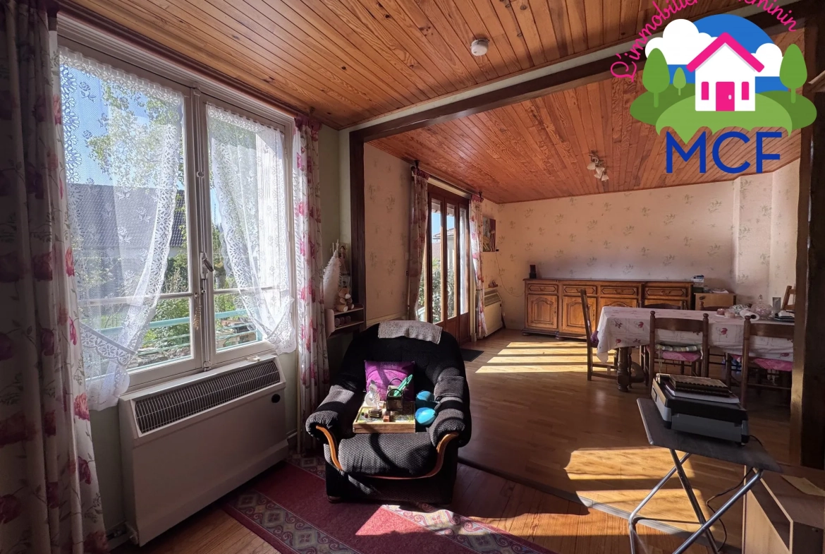 Maison traditionnelle avec sous-sol, jardin et atelier à Anet 