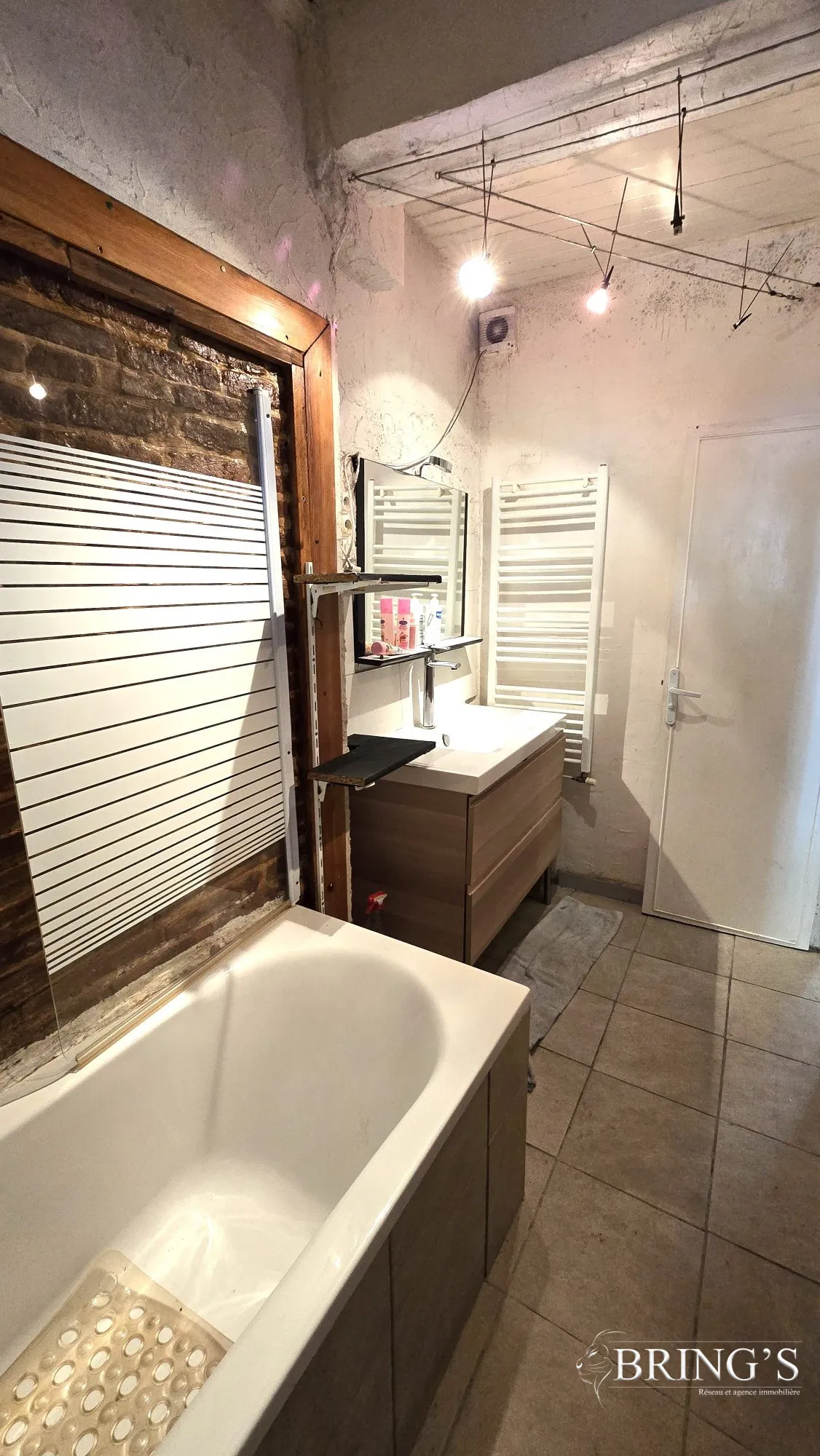 Maison de ville spacieuse de 135 m² à Moissac, vue sur le Tarn 