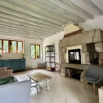 Longère décorée avec goût à Pré-en-Pail – 5 chambres, grand terrain, énergétiquement performante