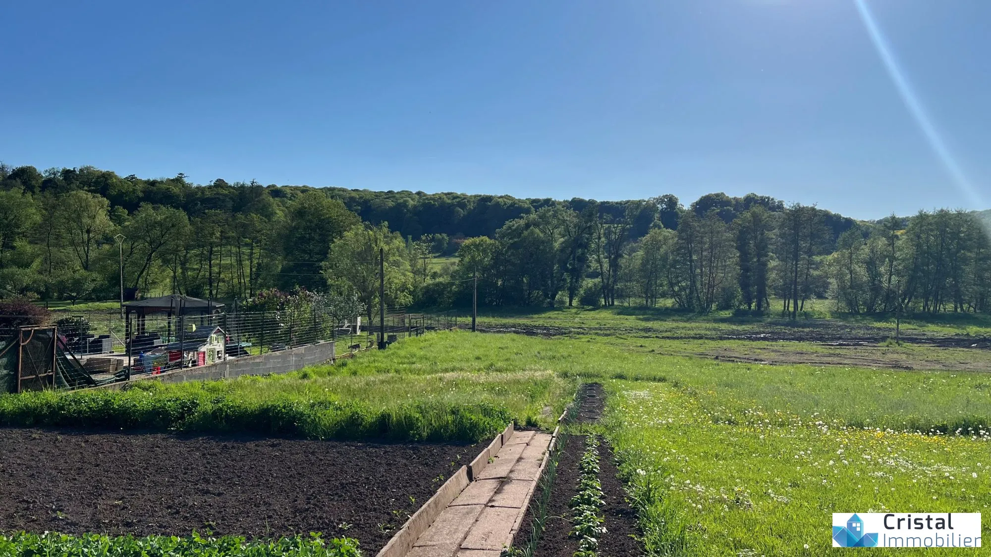 Terrain constructible à Inglange en Moselle près de Thionville 