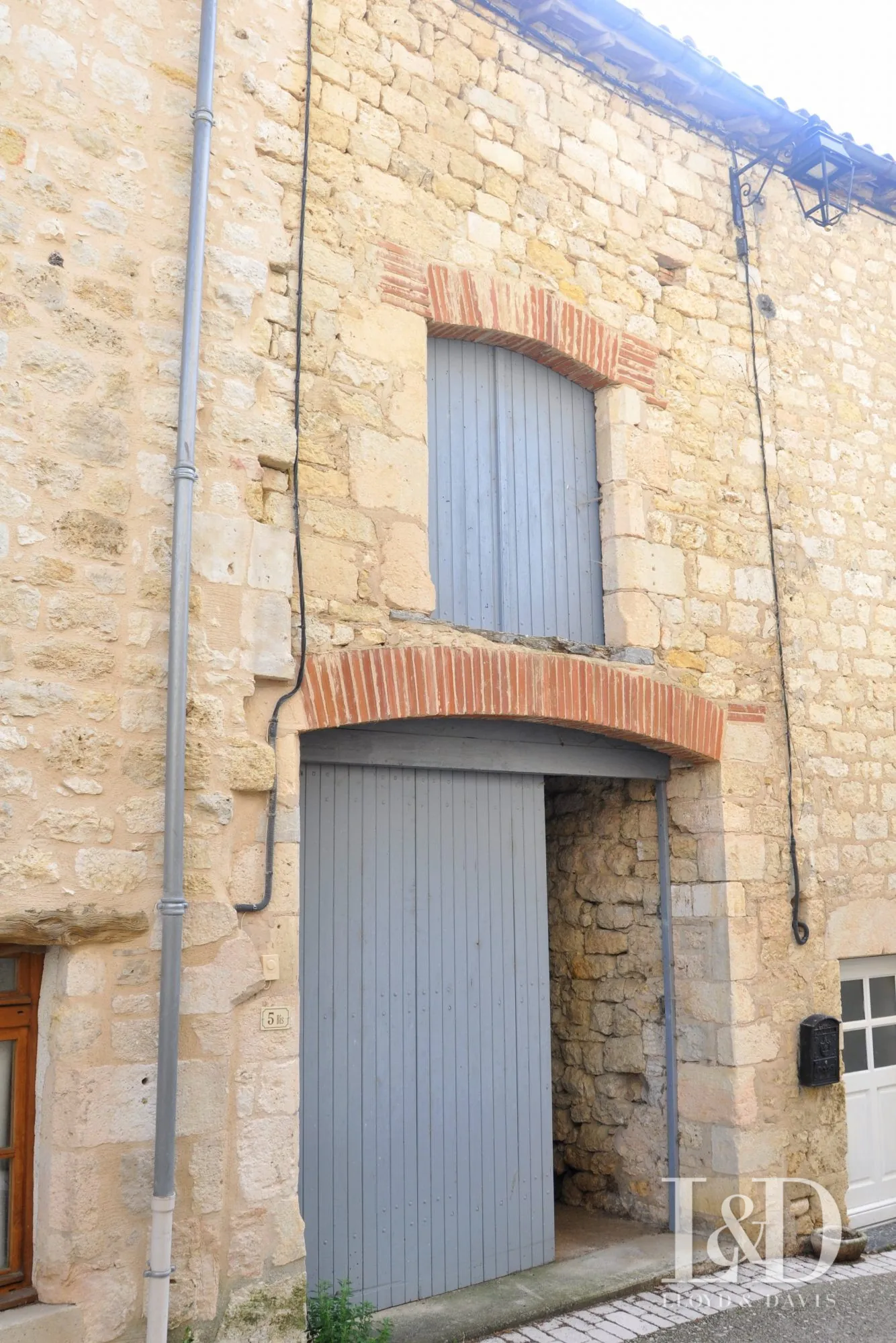 Grande bâtisse médiévale à rénover à Cestayrols, Tarn 