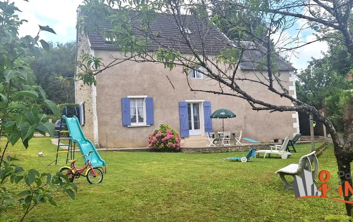 Belle ferme rénovée avec garage et cave à Sougères en Puisaye 