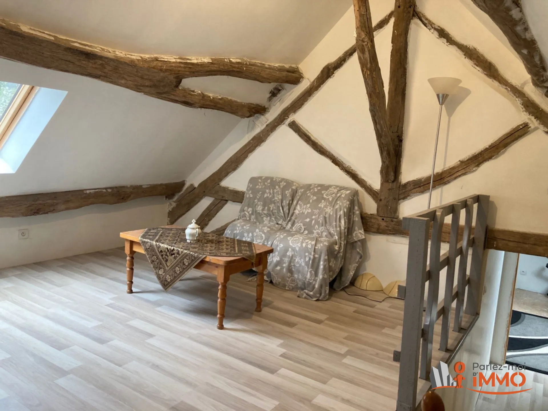 Belle ferme rénovée avec garage et cave à Sougères en Puisaye 