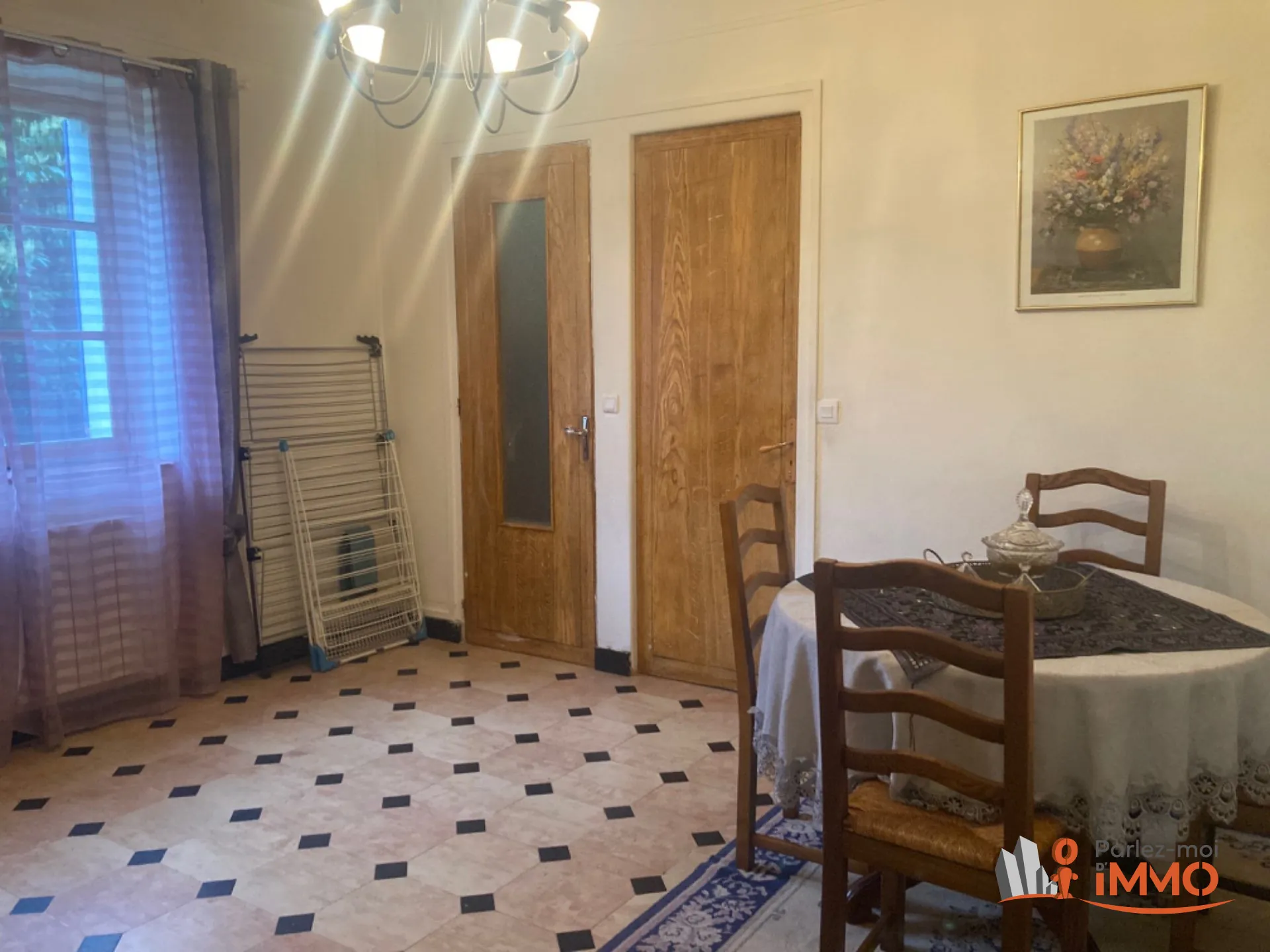 Belle ferme rénovée avec garage et cave à Sougères en Puisaye 