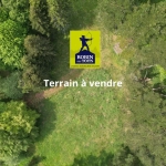 Terrain constructible de 1281 m² à Plounéour-Ménez, Finistère