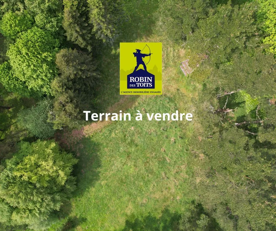 Terrain constructible de 1281 m² à Plounéour-Ménez, Finistère 