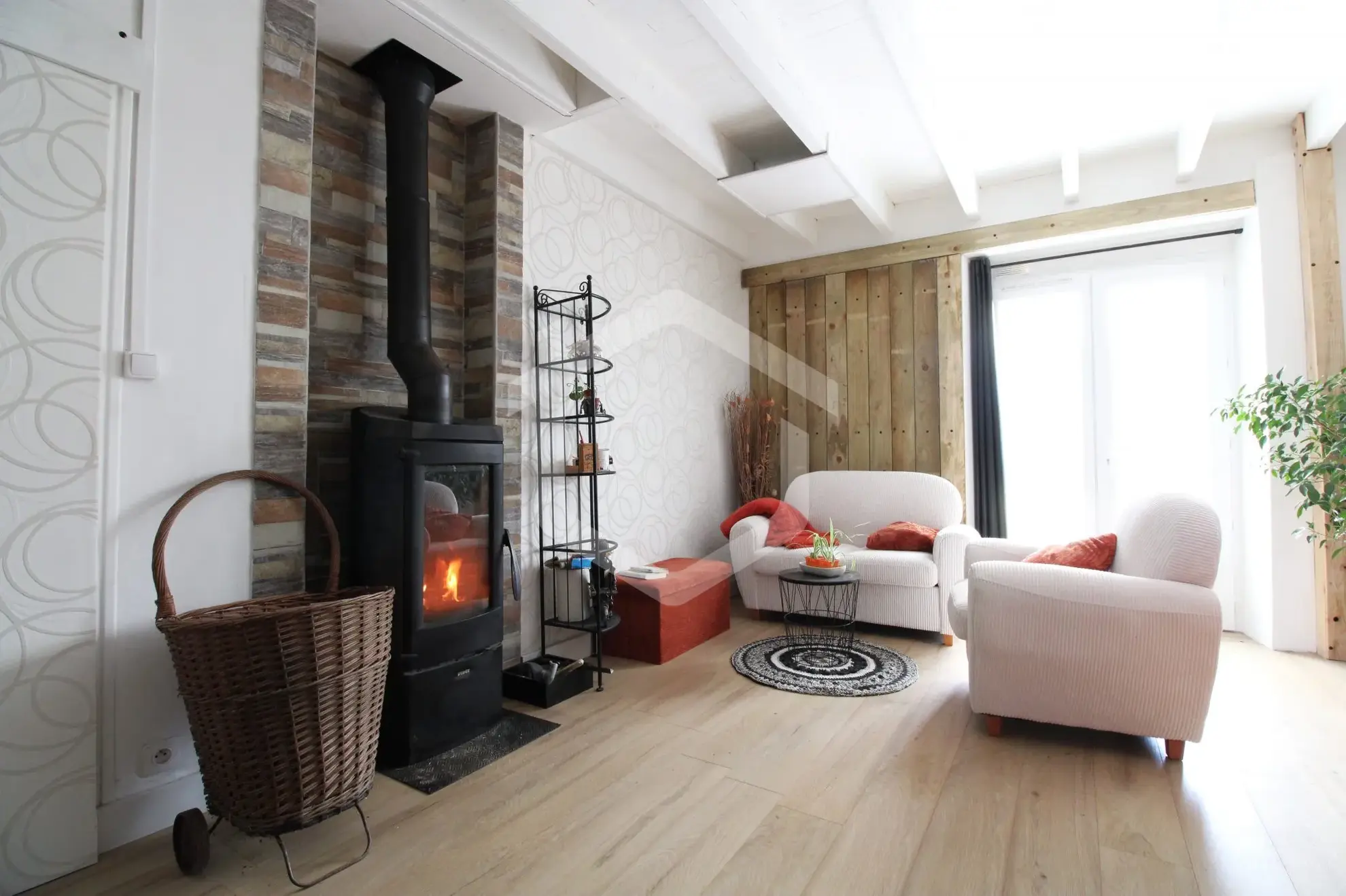 Maison de plain-pied rénovée de 86 m² avec jardin à Guémené-Penfao 