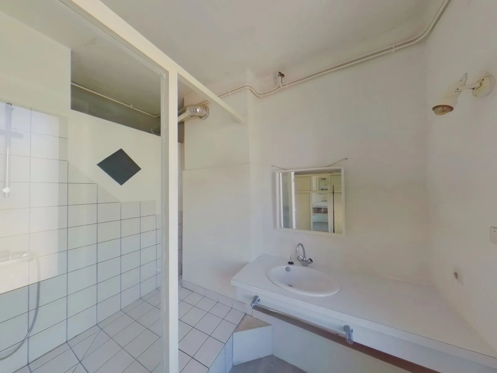 À vendre appartement T2 spacieux et lumineux au centre de Saint-Étienne 