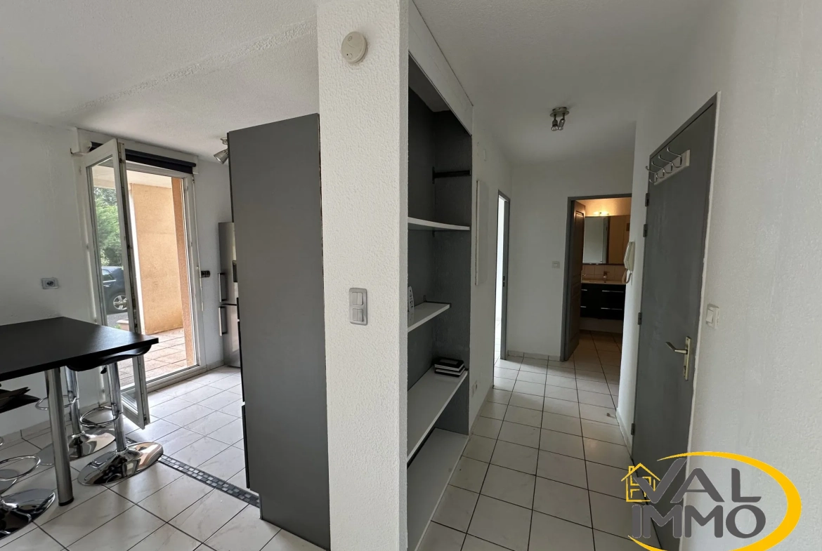 Charmant appartement T2 de 44 m² avec terrasse à Tournefeuille-Lardenne 
