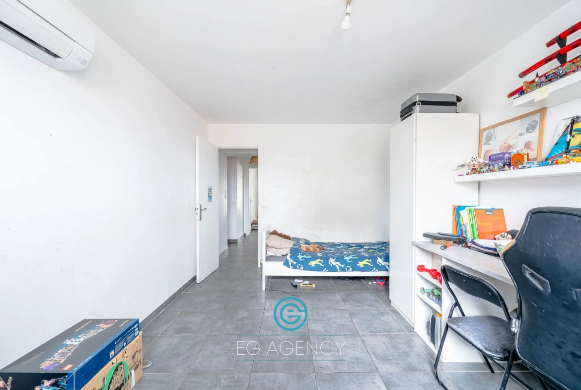 Achat Appartement T4 de 82m² avec Balcon et Loggia à Marseille 