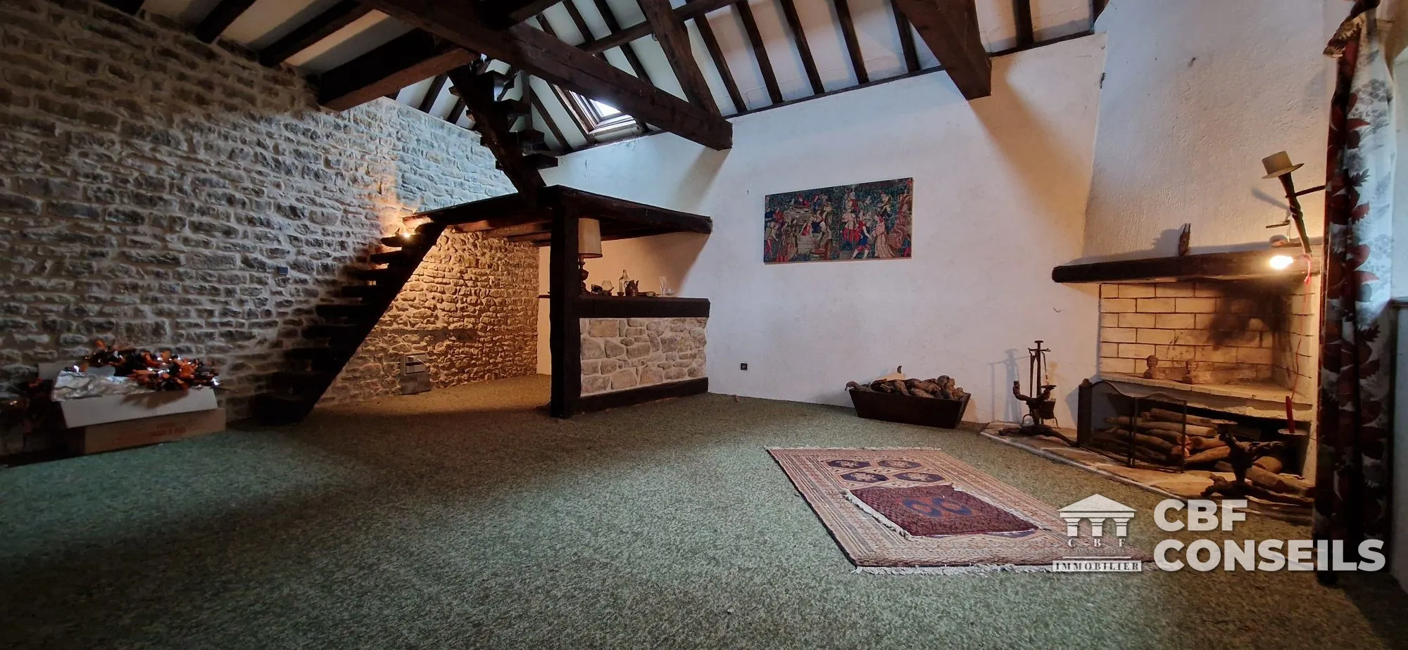 Charmante maison ancienne à Dezize-lès-Maranges avec potentiel touristique 