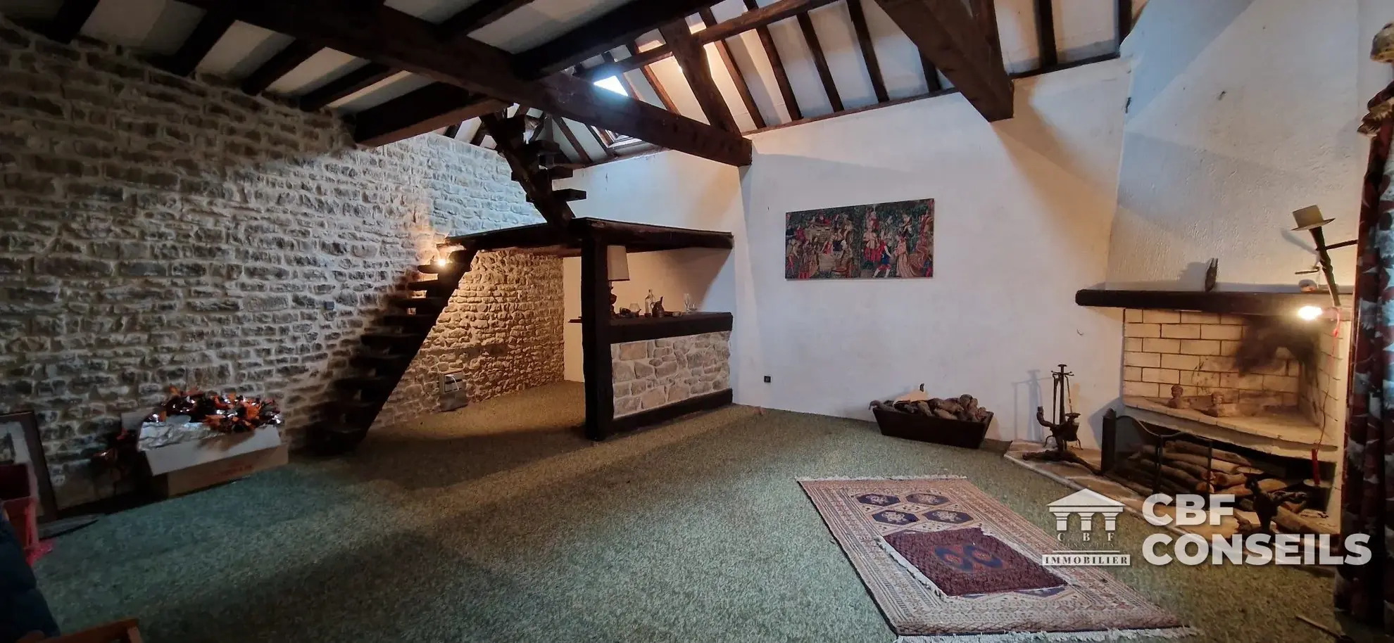 Charmante maison ancienne à Dezize-lès-Maranges avec potentiel touristique 