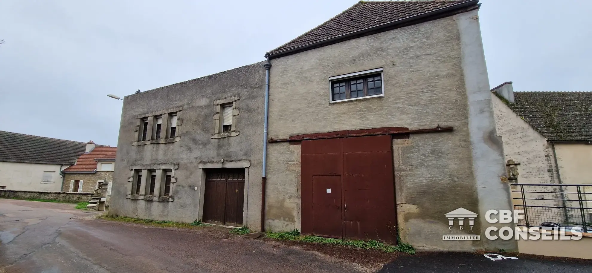 Charmante maison ancienne à Dezize-lès-Maranges avec potentiel touristique 
