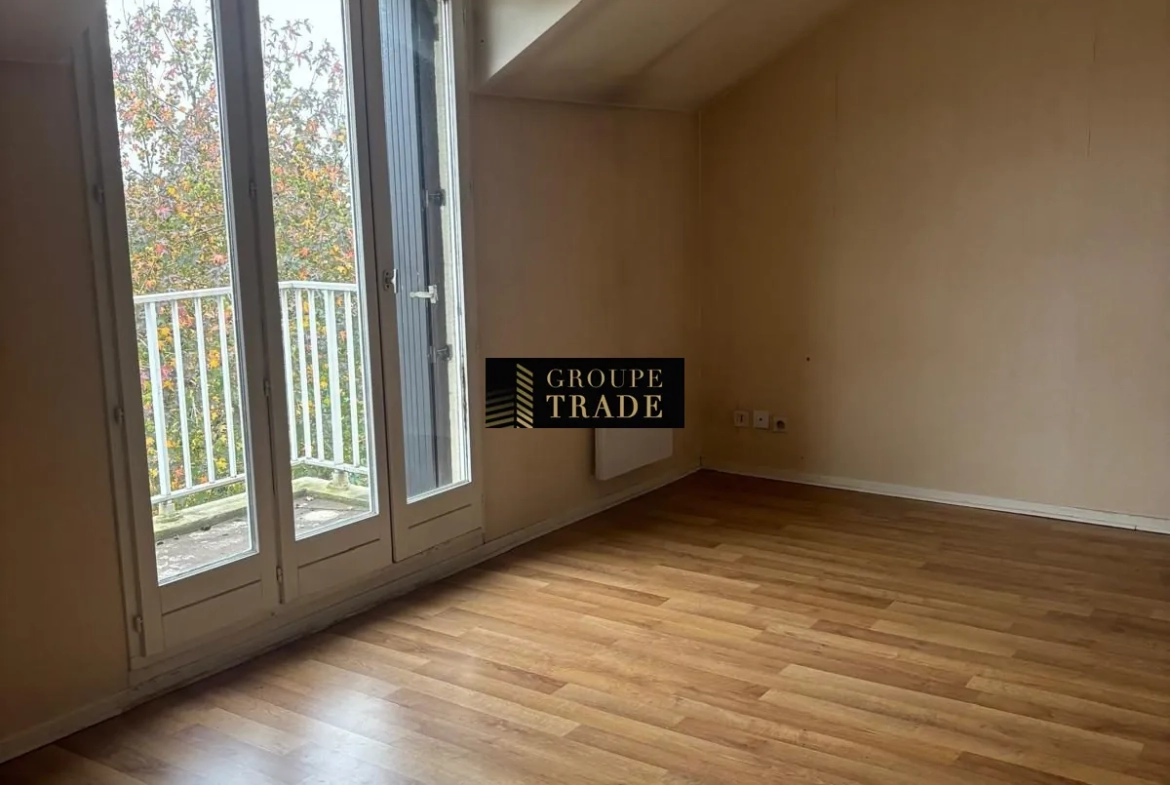 Appartement T2 à vendre à Le Plessis-Trévise – 55m², balcon, proche écoles et commerces 