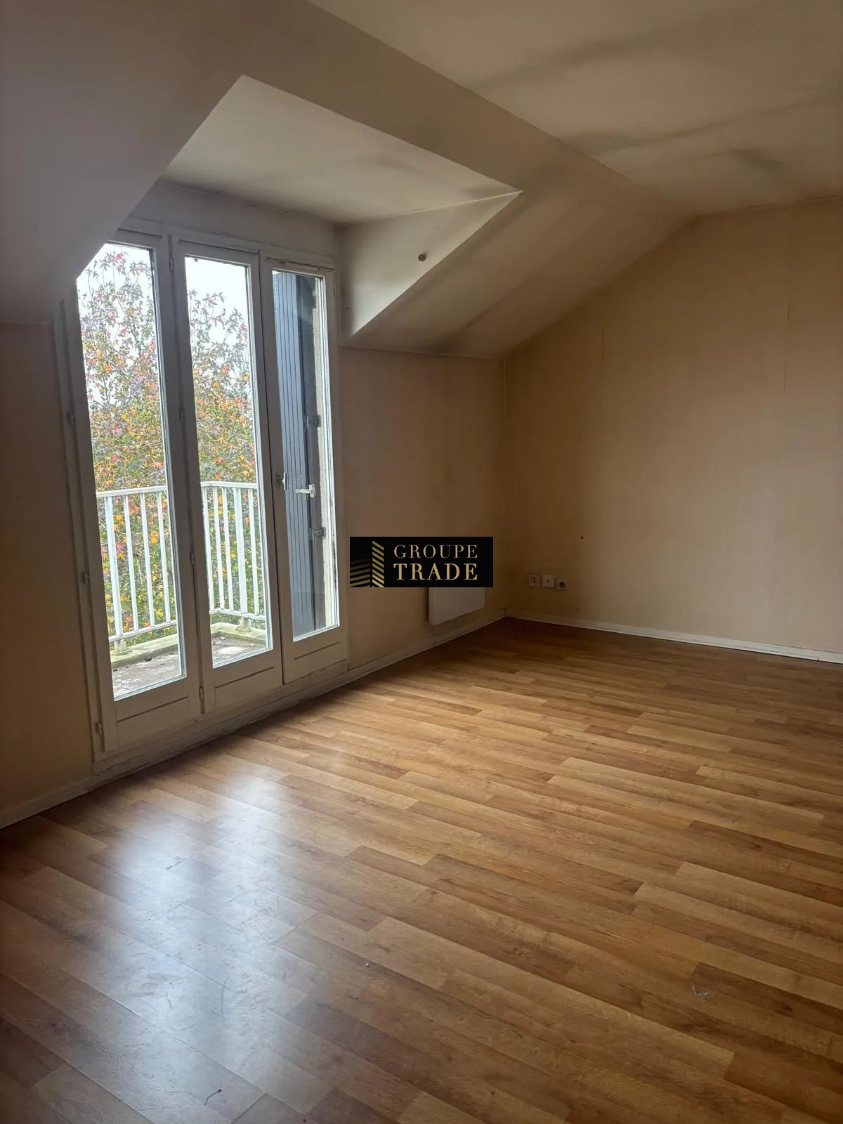 Appartement T2 à vendre à Le Plessis-Trévise – 55m², balcon, proche écoles et commerces 