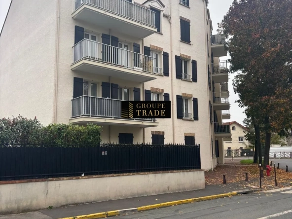 Appartement T2 à vendre à Le Plessis-Trévise – 55m², balcon, proche écoles et commerces