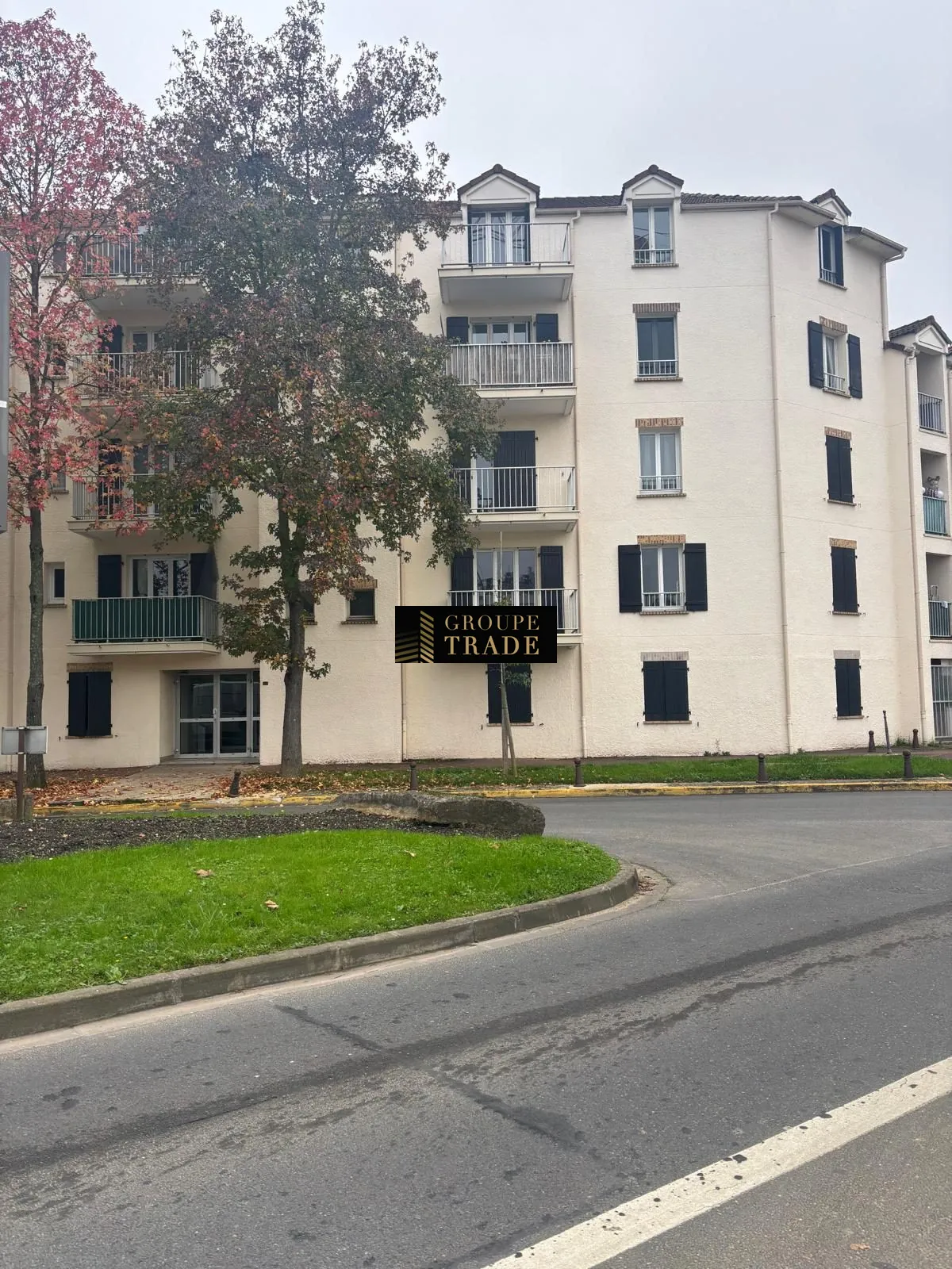 Appartement T2 à vendre à Le Plessis-Trévise – 55m², balcon, proche écoles et commerces 