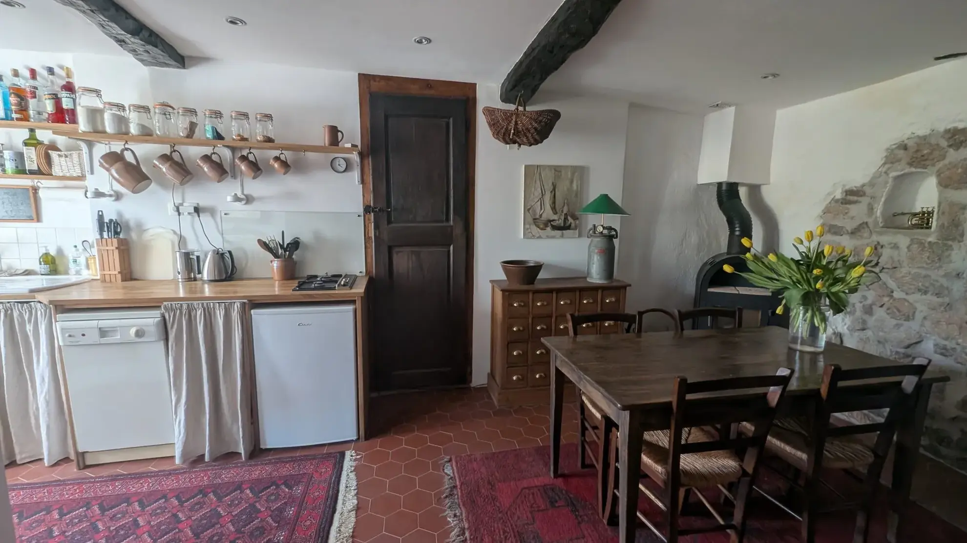 Maison de village provençale à Gonfaron de 98 m² avec terrasse et vue magnifique 