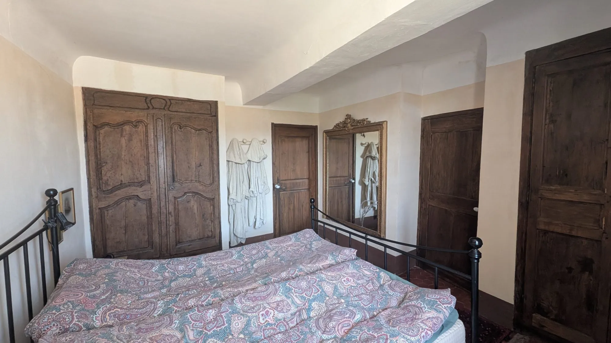 Maison de village provençale à Gonfaron de 98 m² avec terrasse et vue magnifique 