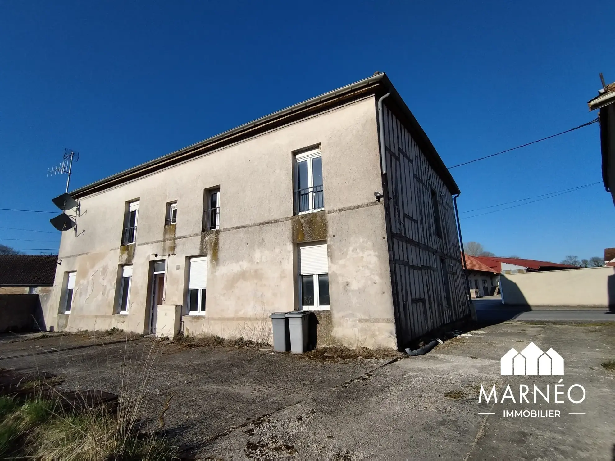 Immeuble en colombage de 1852 avec 5 logements à vendre à Reims 