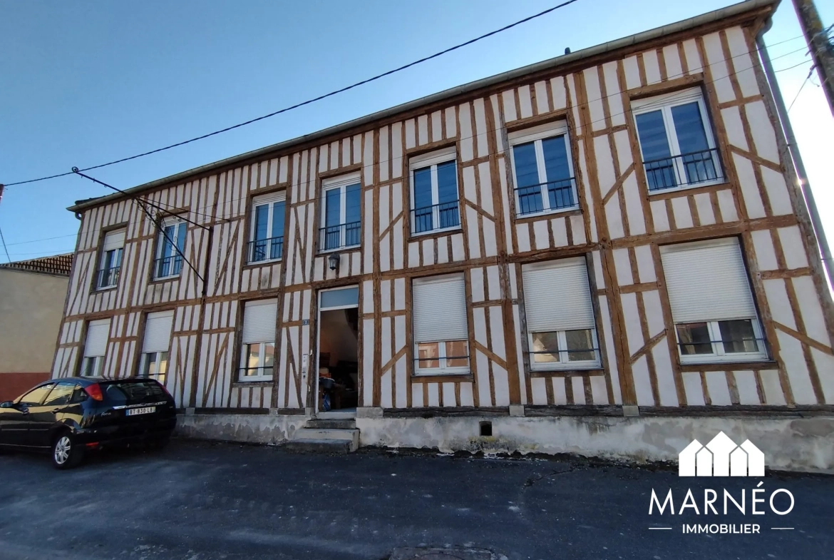 Immeuble en colombage de 1852 avec 5 logements à vendre à Reims 