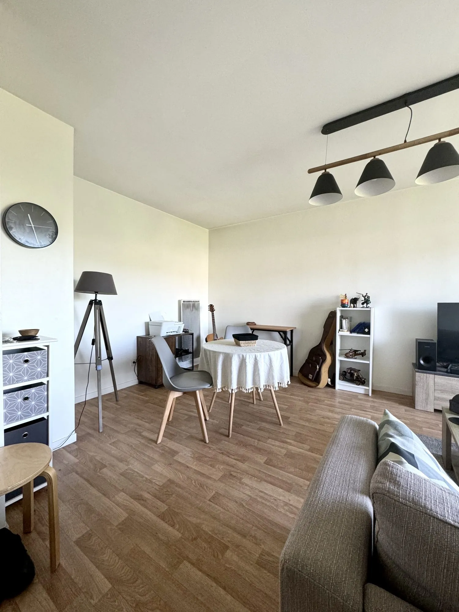 Appartement F2 avec balcon, parking sécurisé et vue dégagée à Rouen 