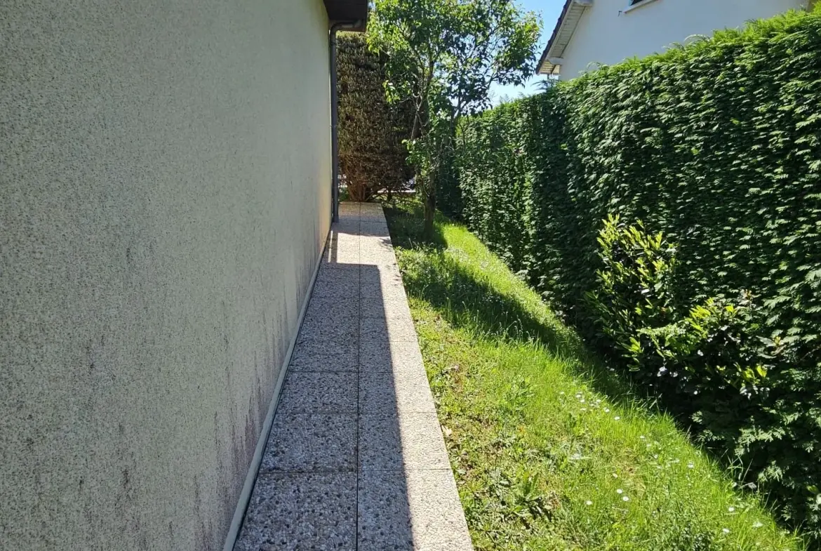Maison de plain-pied à Condat-sur-Vienne avec jardin et garage, 48 m² 