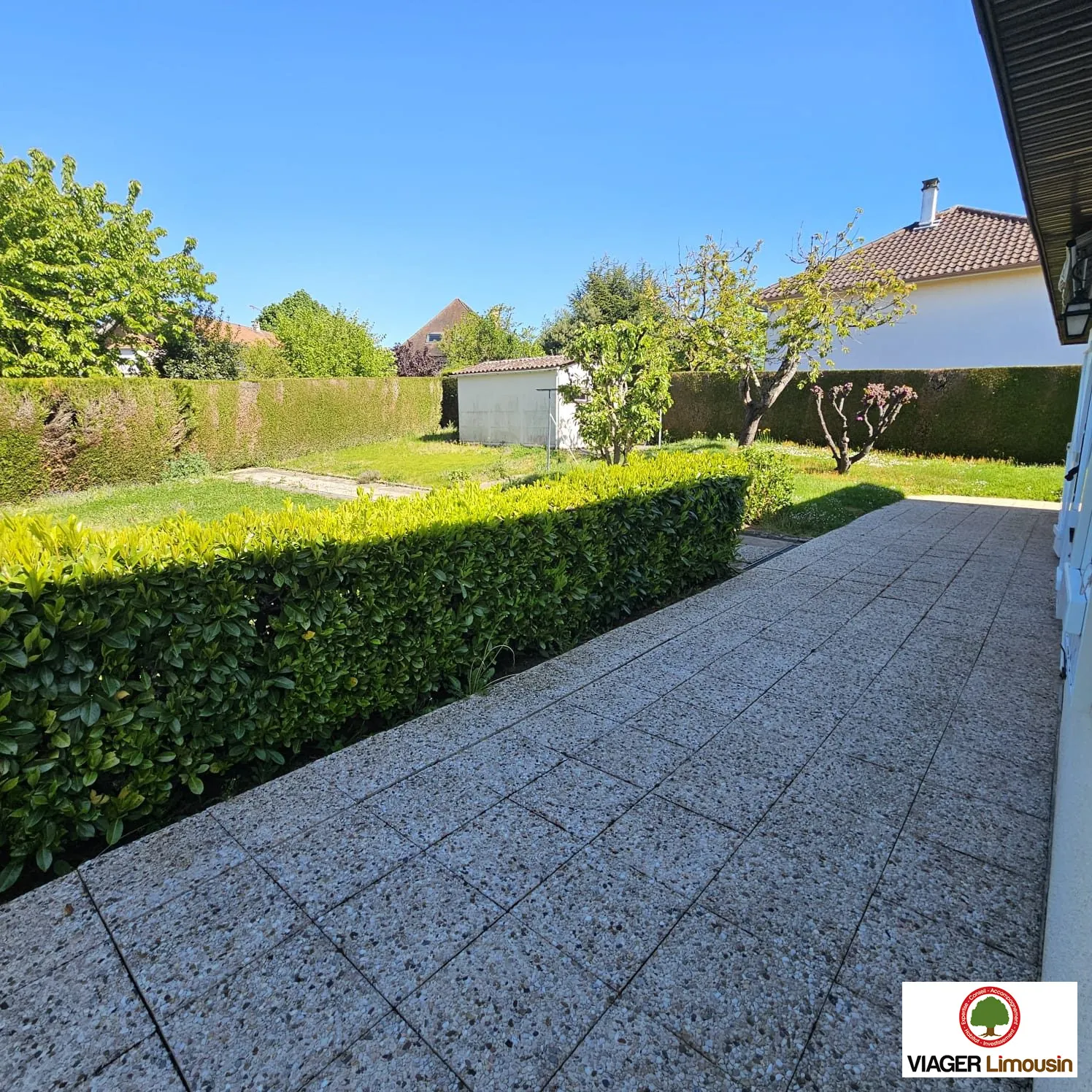 Maison de plain-pied à Condat-sur-Vienne avec jardin et garage, 48 m² 