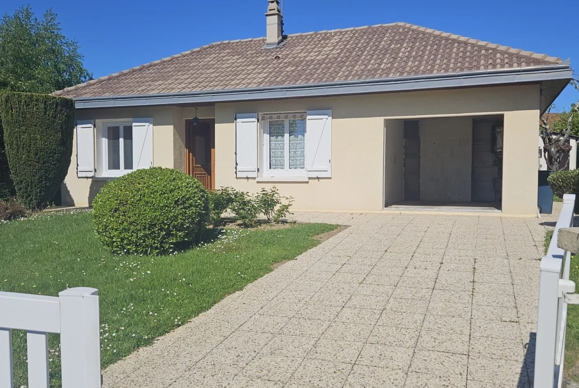 Maison de plain-pied à Condat-sur-Vienne avec jardin et garage, 48 m² 