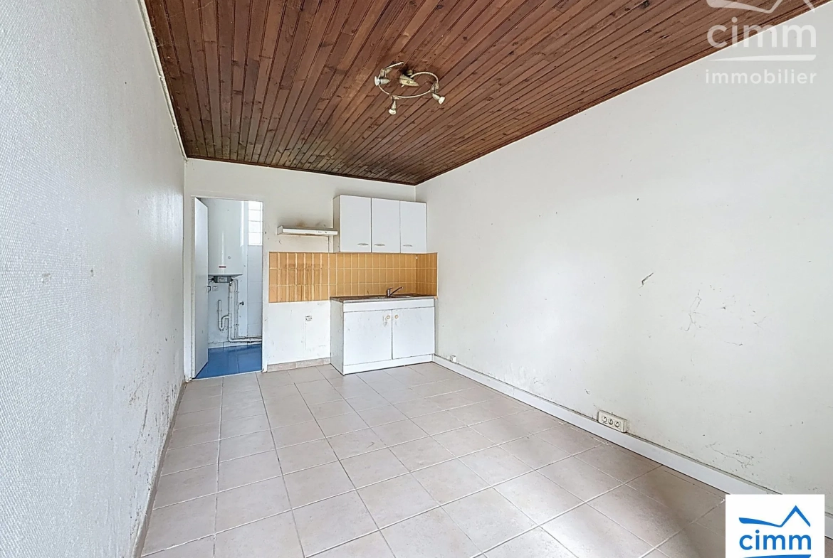 Maison de 90 m² à Pléchatel avec grand potentiel de rénovation 