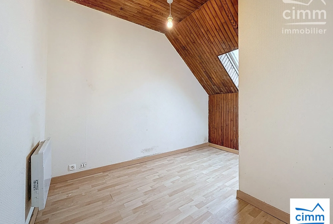 Maison de 90 m² à Pléchatel avec grand potentiel de rénovation 