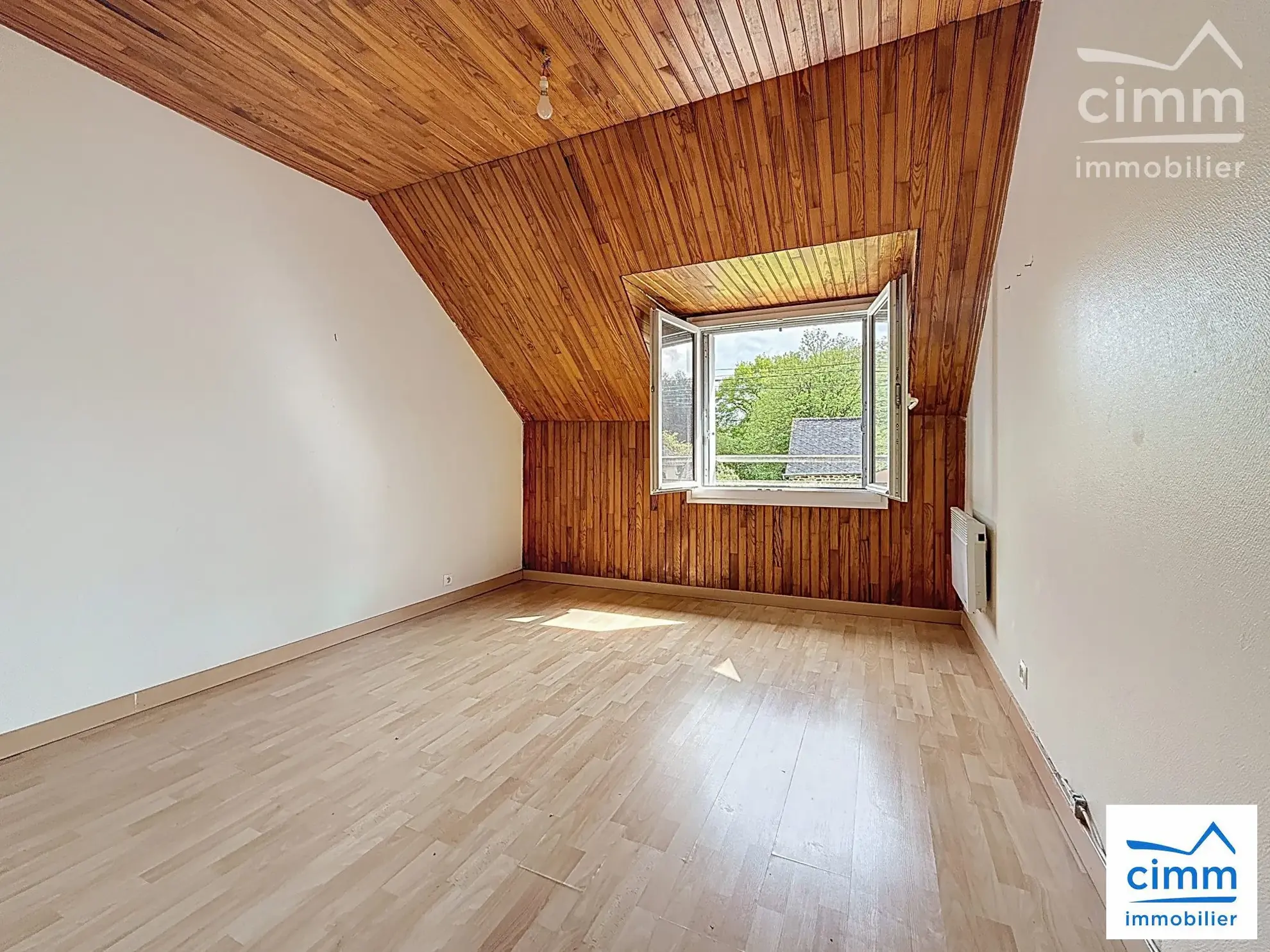 Maison de 90 m² à Pléchatel avec grand potentiel de rénovation 