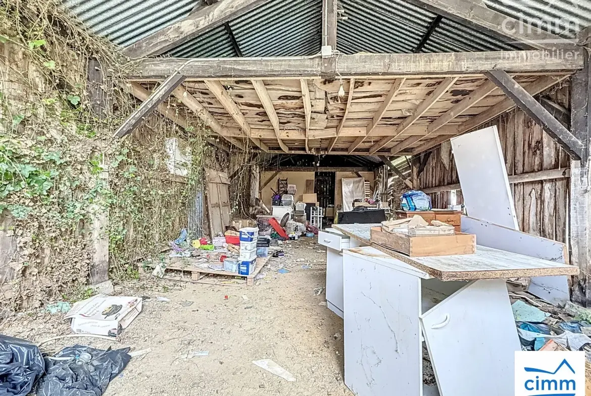 Maison de 90 m² à Pléchatel avec grand potentiel de rénovation 