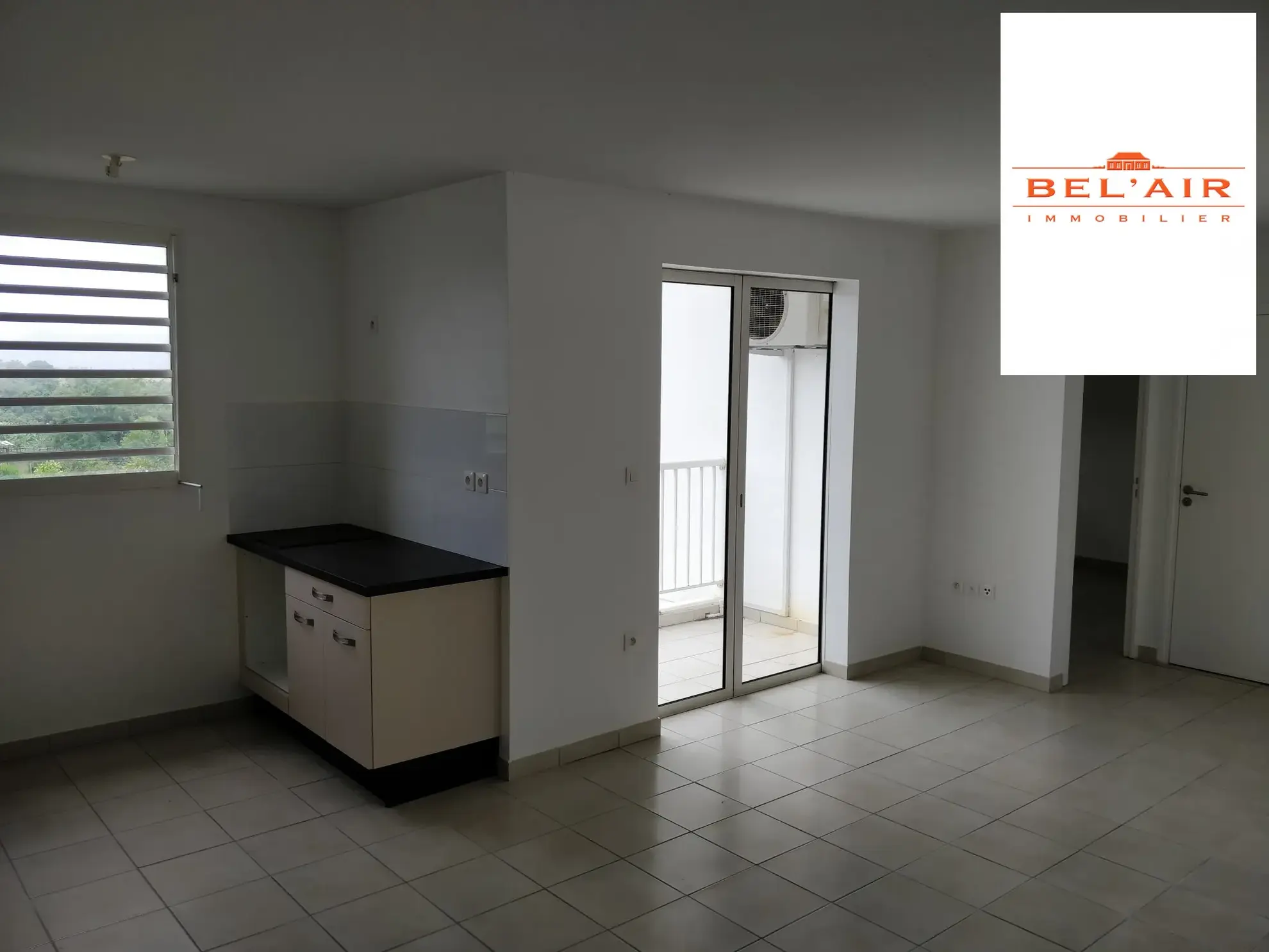 Appartement 2 pièces à Lamentin, proche commodités, livraison 2025 