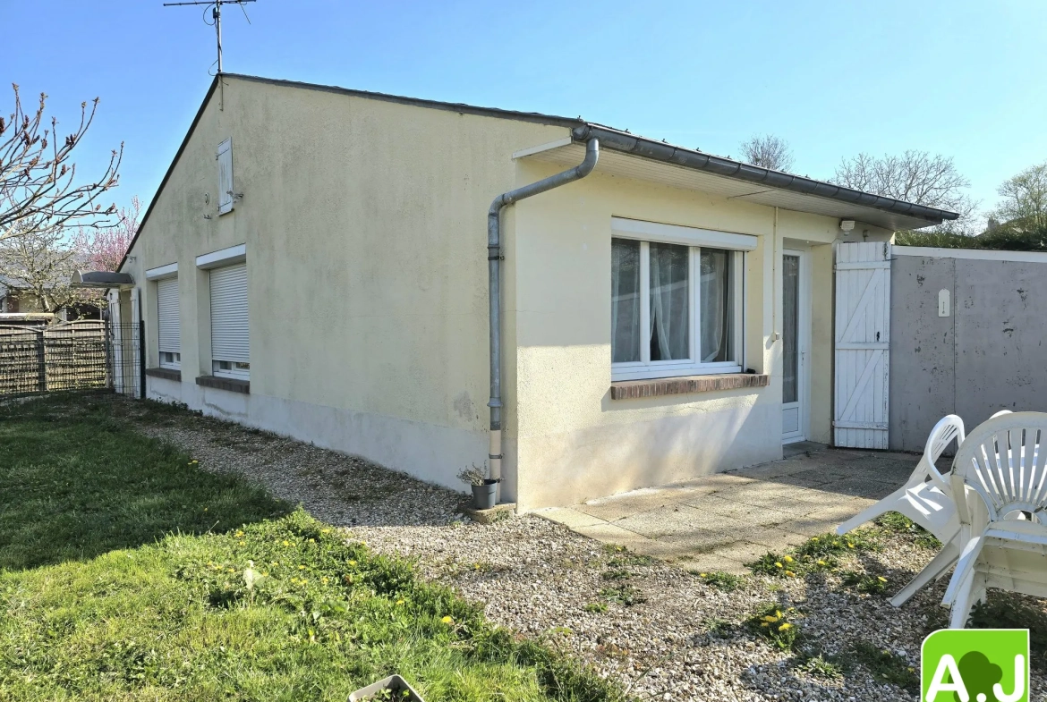 Ensemble immobilier avec maison et studio à Gravigny, emplacement idéal 