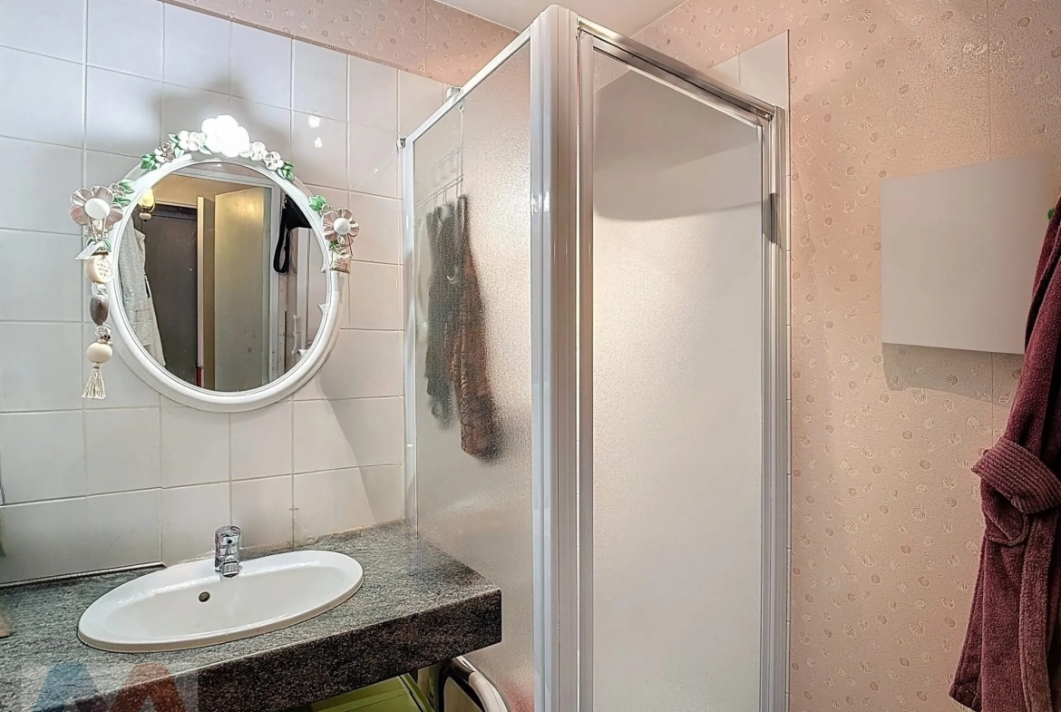 Appartement T3 à vendre à Beaumont avec terrasse et garage 