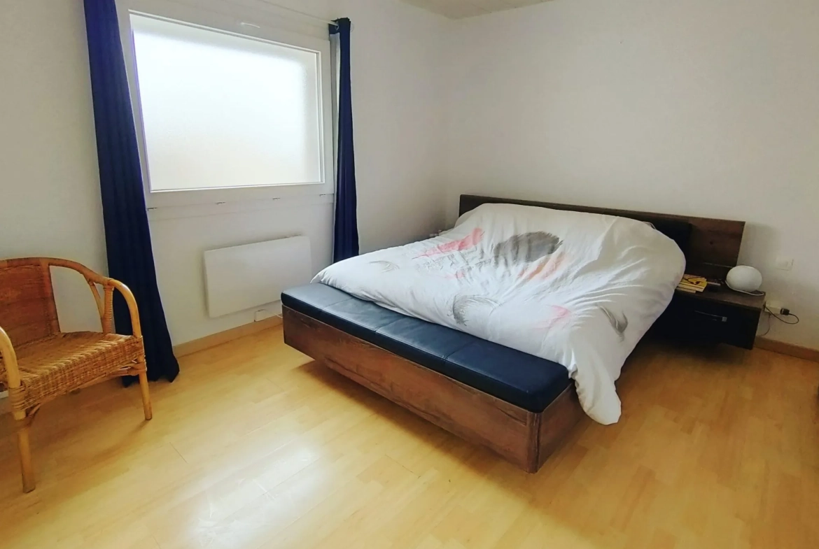 Maison à vendre à Murviel-lès-Béziers avec garage et balcon, 73 m² 