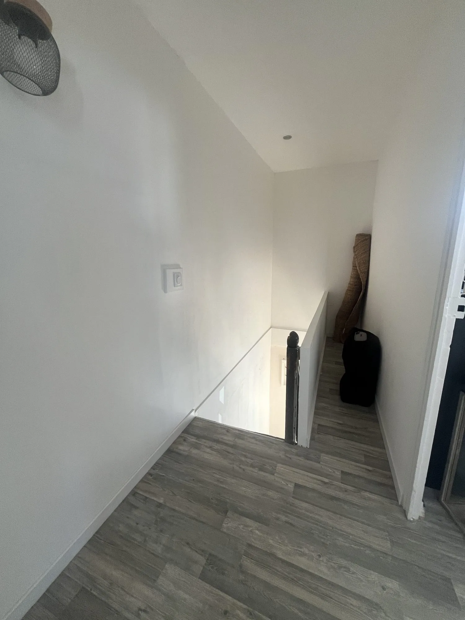 Maison rénovée avec dépendance et patio à Saint-Lumine-de-Coutais 