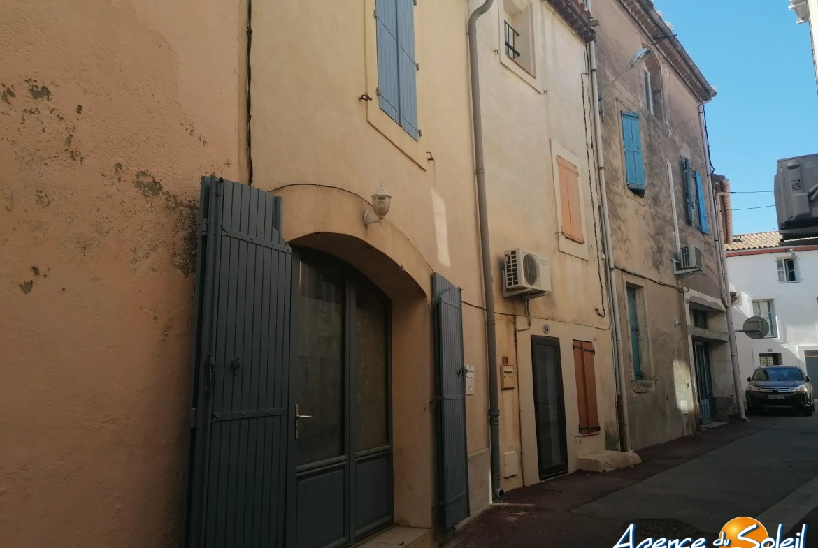Maison de village rénovée de 95 m² à Coursan, 3 chambres, disponibilité 2025 