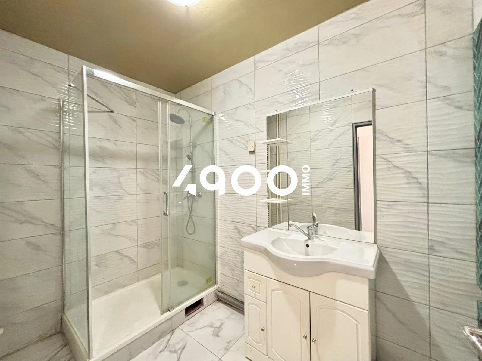 Appartement T5 à vendre à Ris-Orangis dans résidence sécurisée 