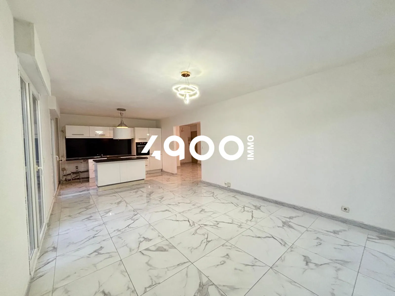 Appartement T5 à vendre à Ris-Orangis dans résidence sécurisée 