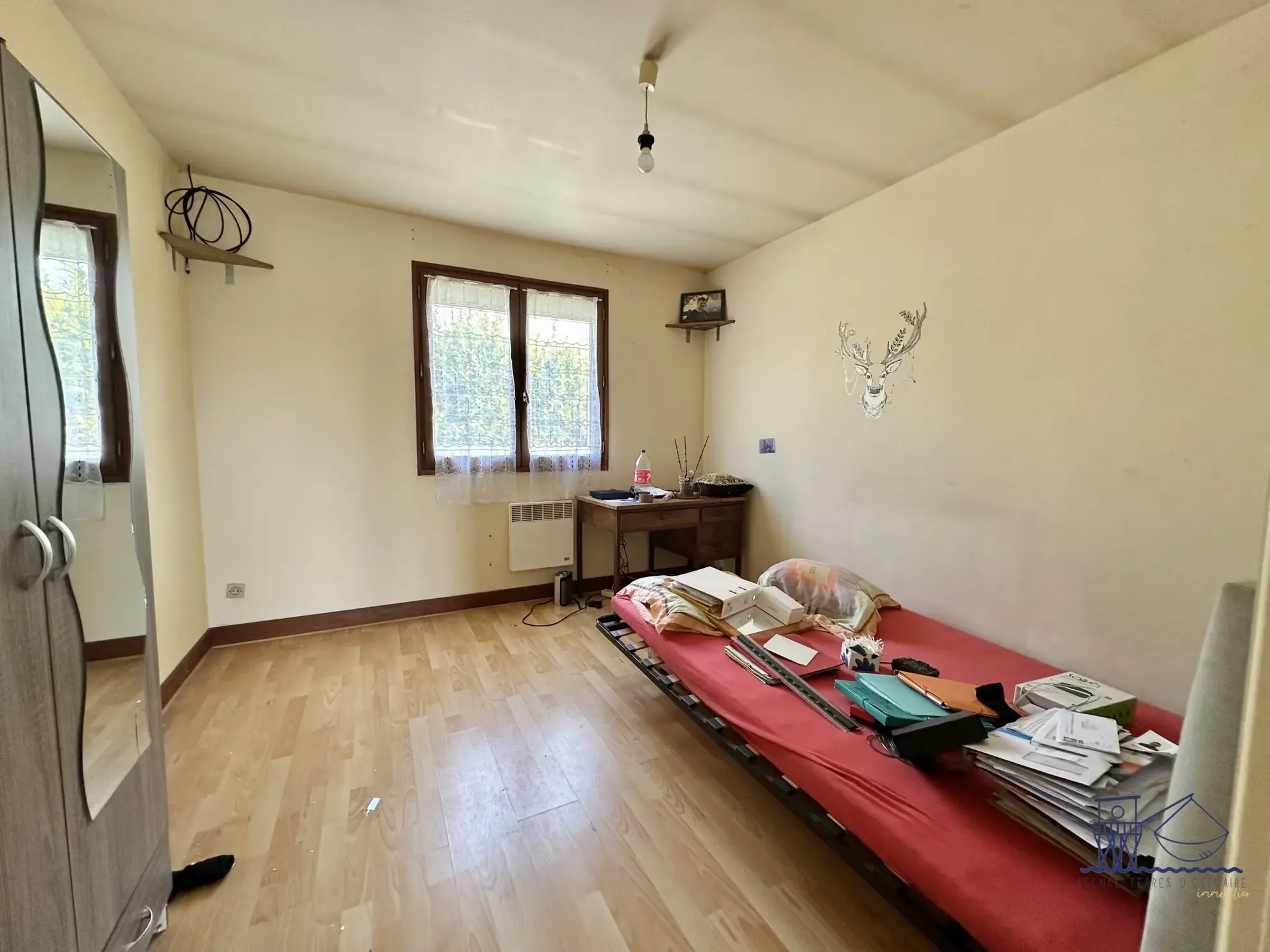 Maison à vendre à Floirac avec grand terrain, luminosité et potentiel 