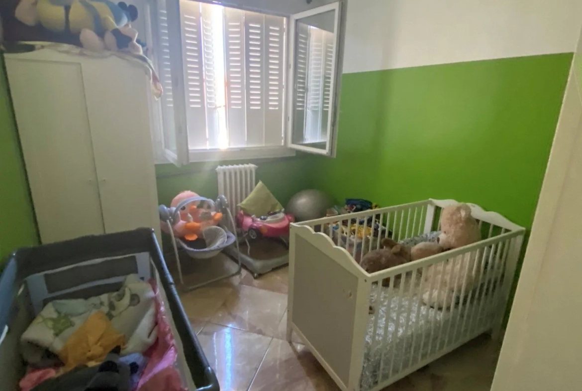 Appartement T3 spacieux au Puy-en-Velay avec vue dégagée et cave 