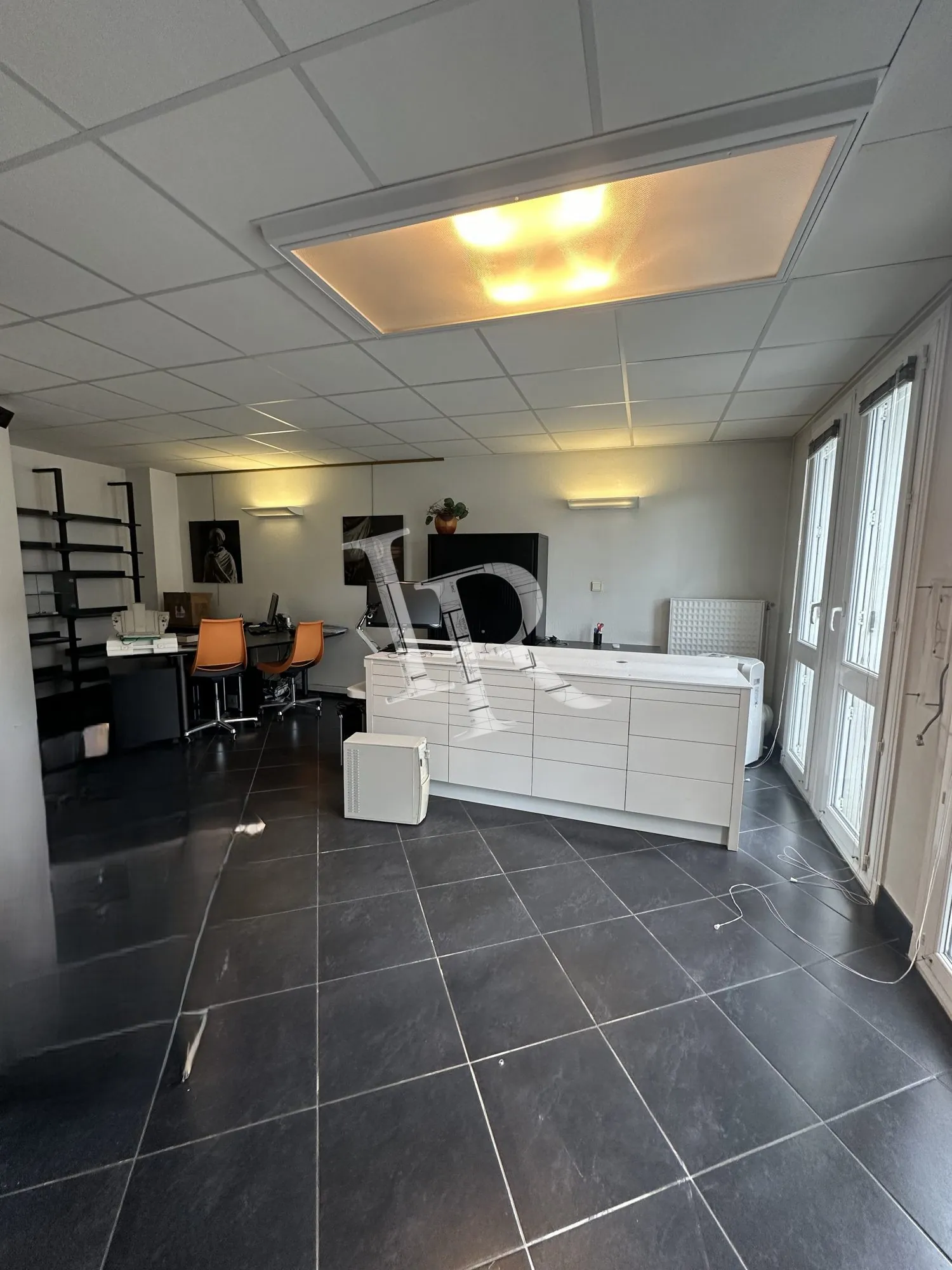 Appartement T3 spacieux au Puy-en-Velay avec vue dégagée et cave 